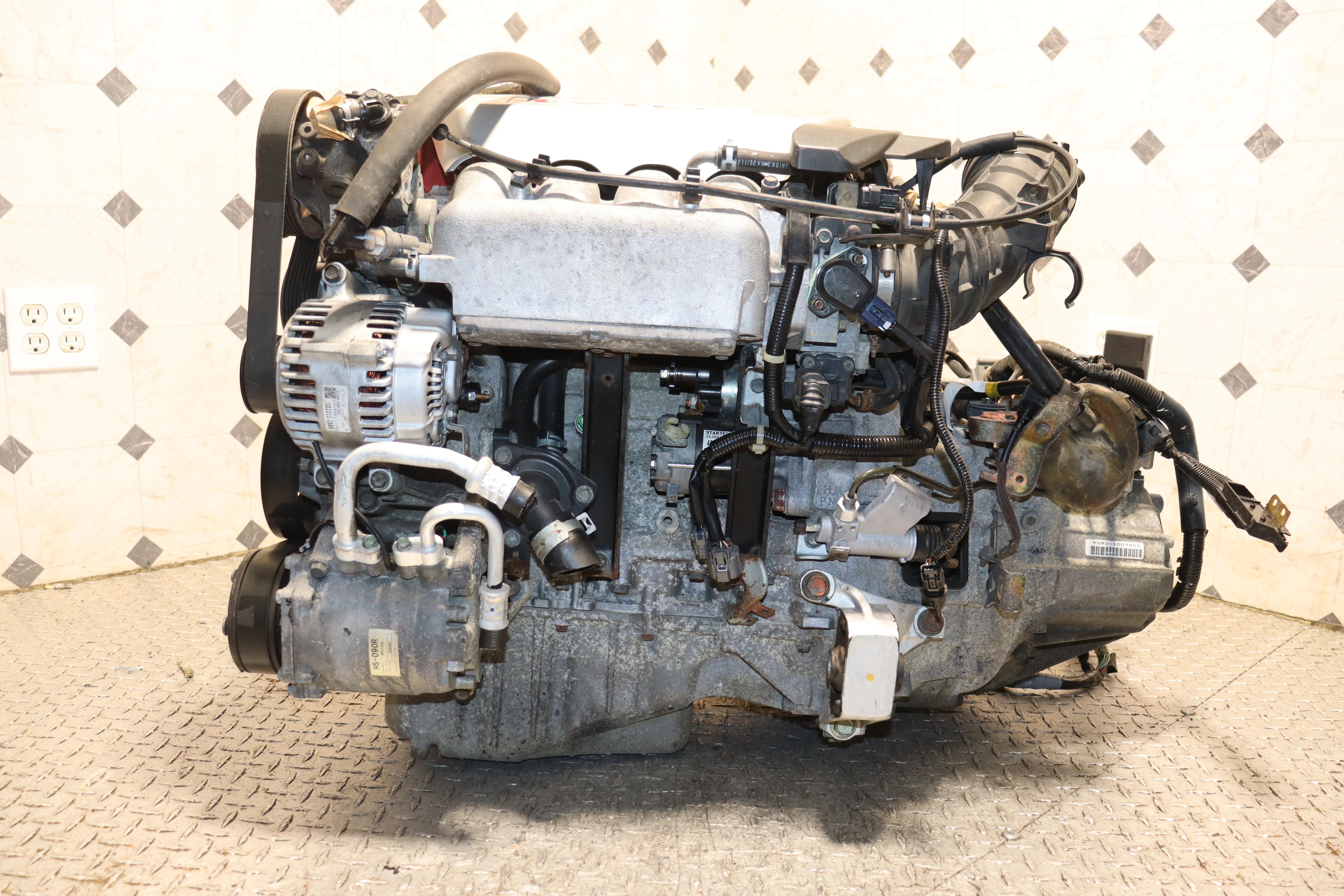 2002-2006 Honda Integra RSX DC5 K20A Type R JDM Engine With 6 Speed Manual LSD Transmission - Image 3