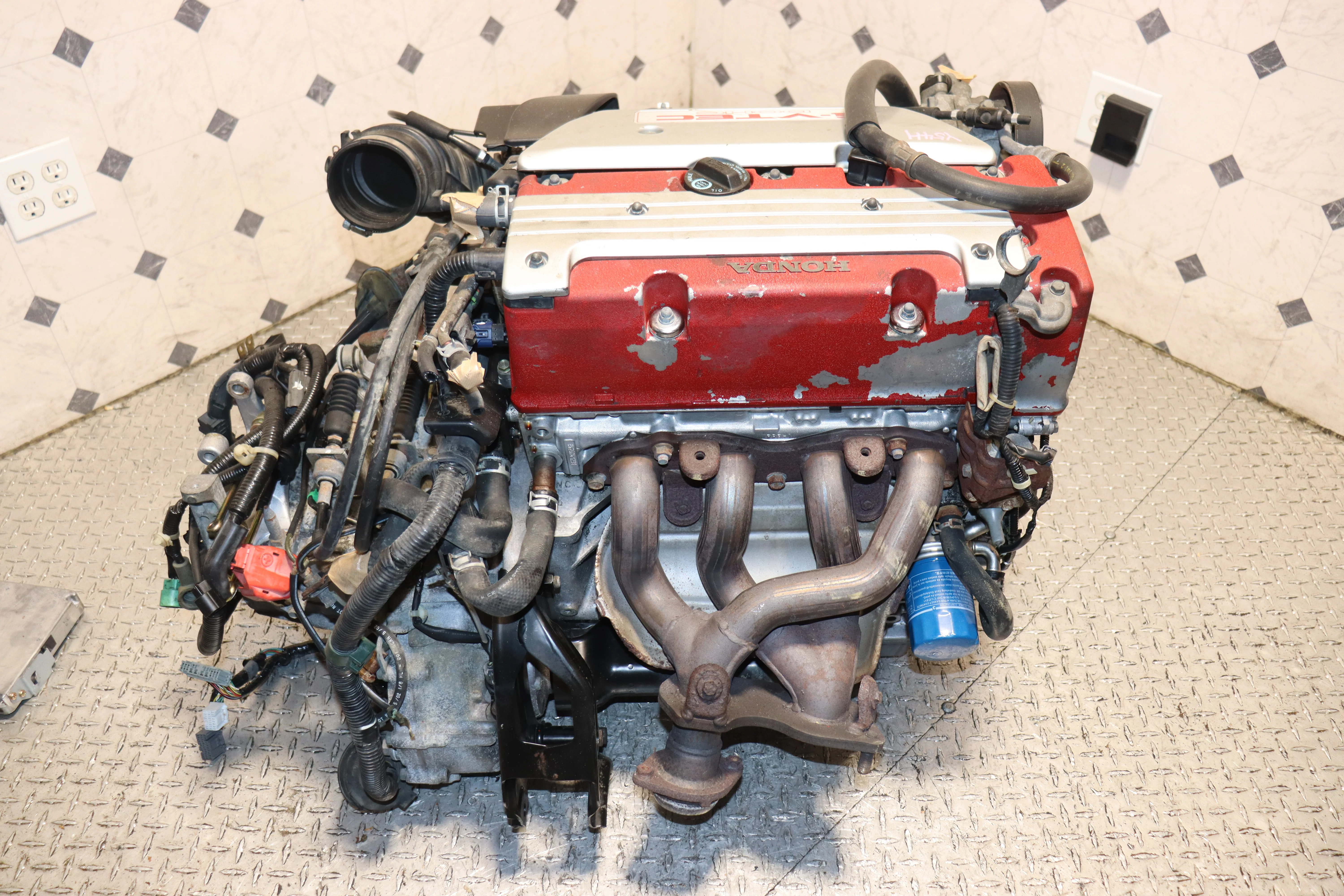 2002-2006 Honda Integra RSX DC5 K20A Type R JDM Engine With 6 Speed Manual LSD Transmission - Image 8