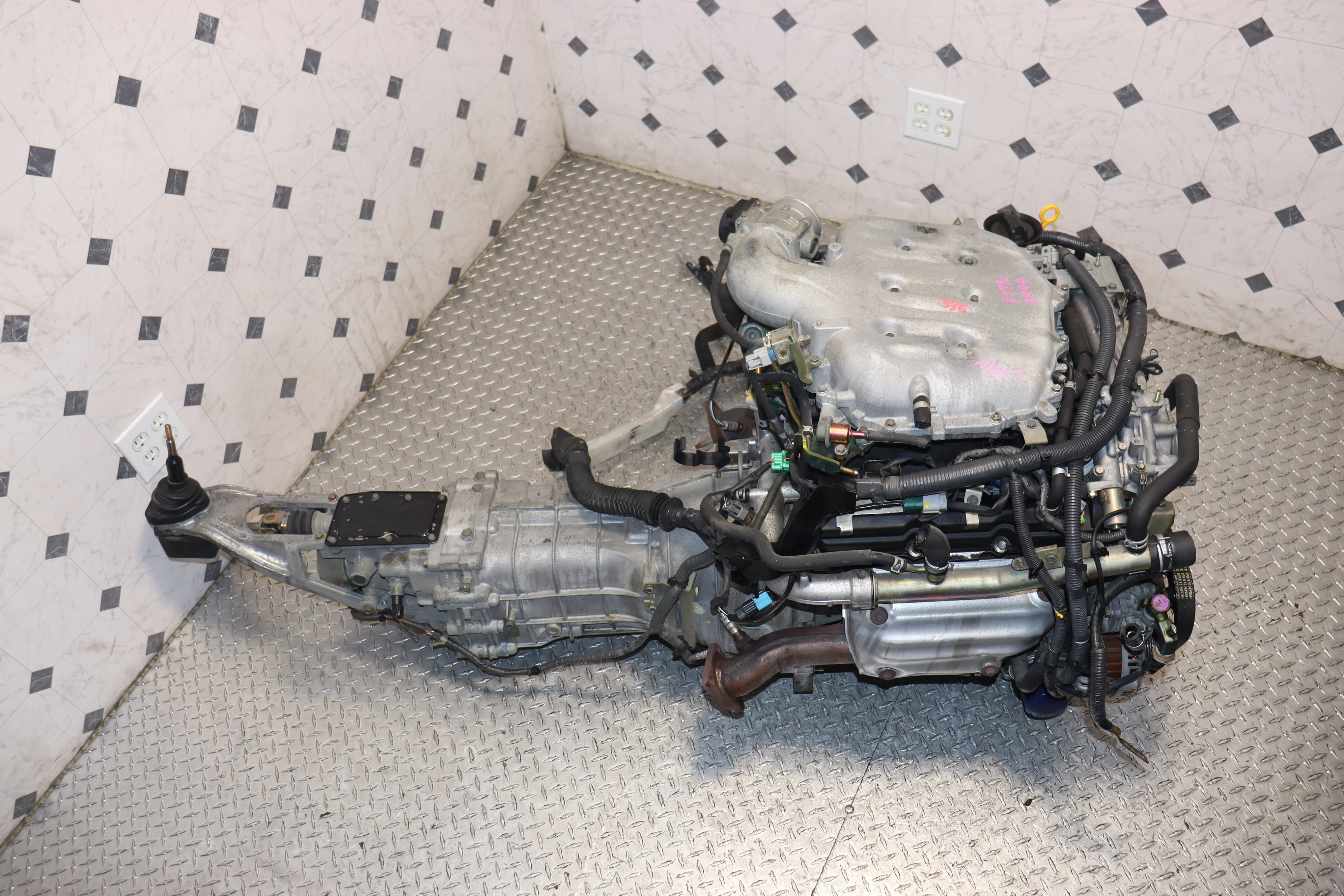 2003-2006 NISSAN 350Z INFINITI G35 6 SPEED MANUAL TRANSMISSION ONLY* VQ35DE JDM LOW MILE - Image 4