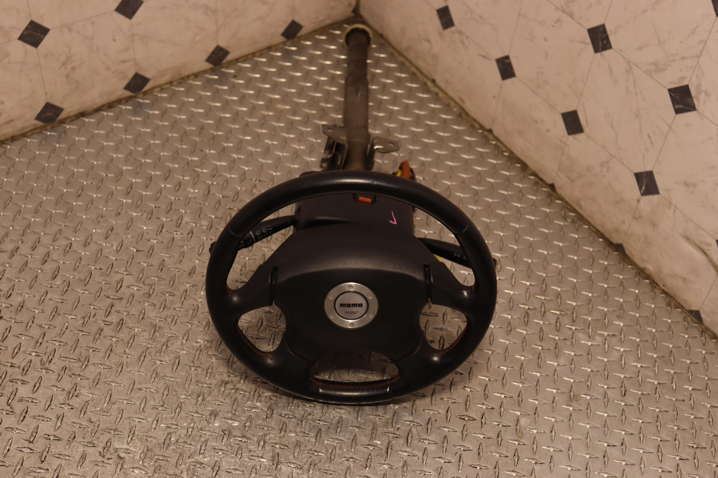 Genuine JDM Momo Steering Wheel Subaru Impreza WRX GD - Image 5