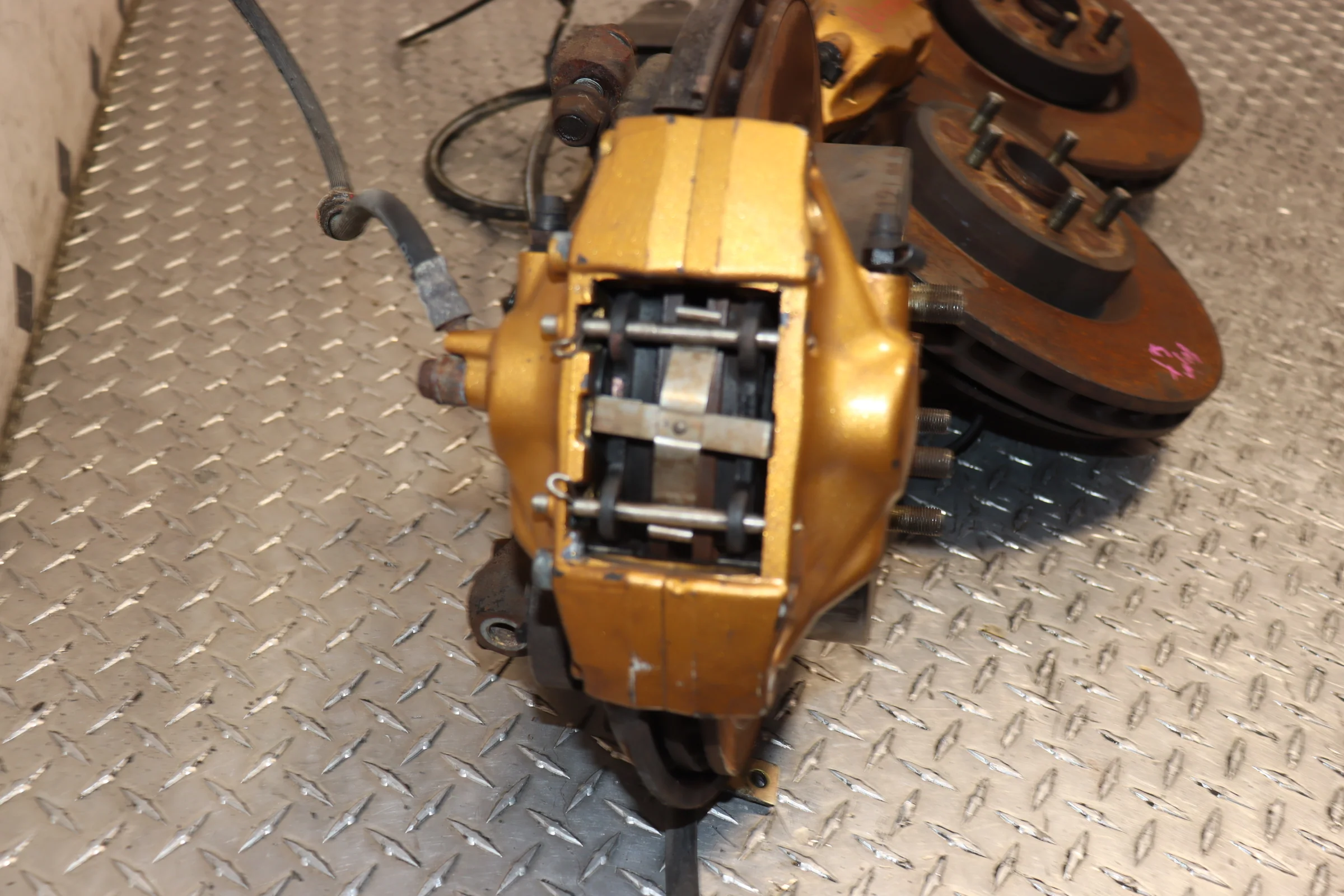 JDM 02-05 Subaru WRX STI Brembo Brakes Calipers, Rotors - Image 4