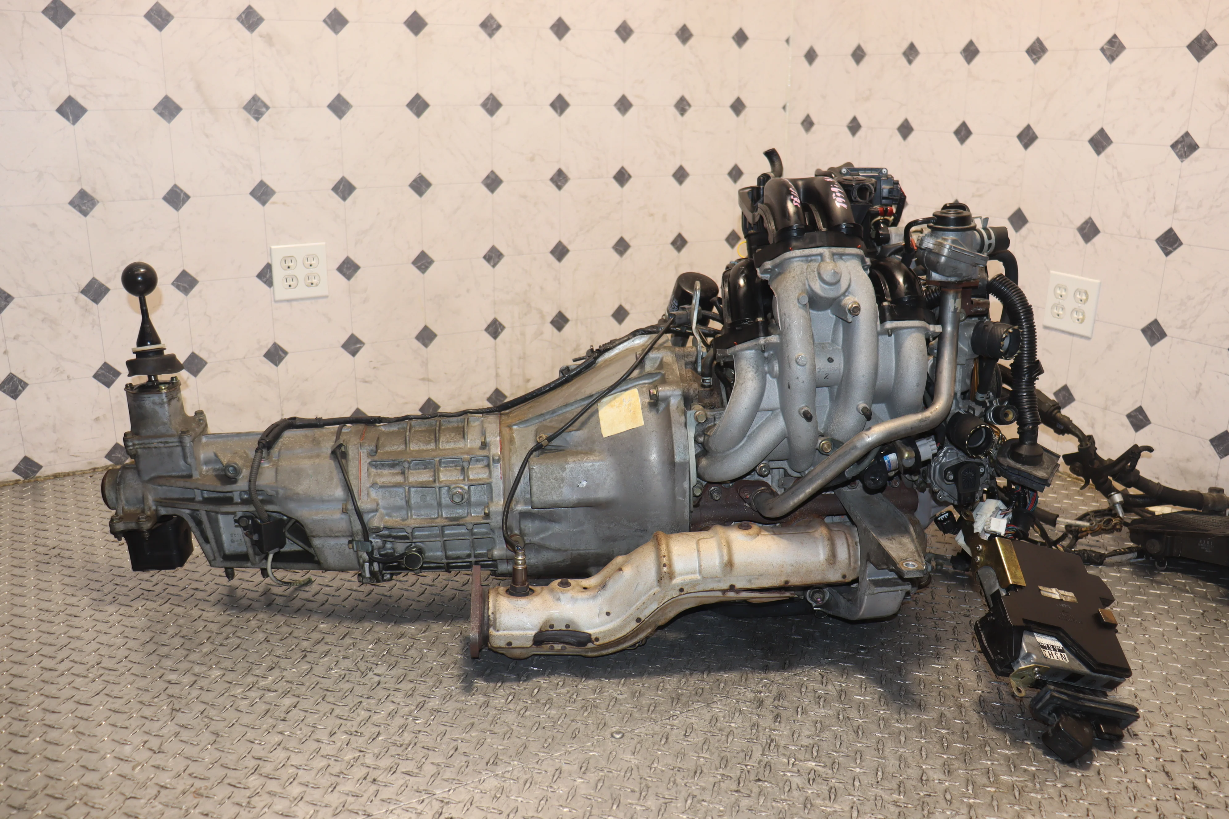 2004-2008 Mazda RX-8 13B-MSP Renesis JDM Rotary Engine & 6 Speed Manual Transmission - Image 3