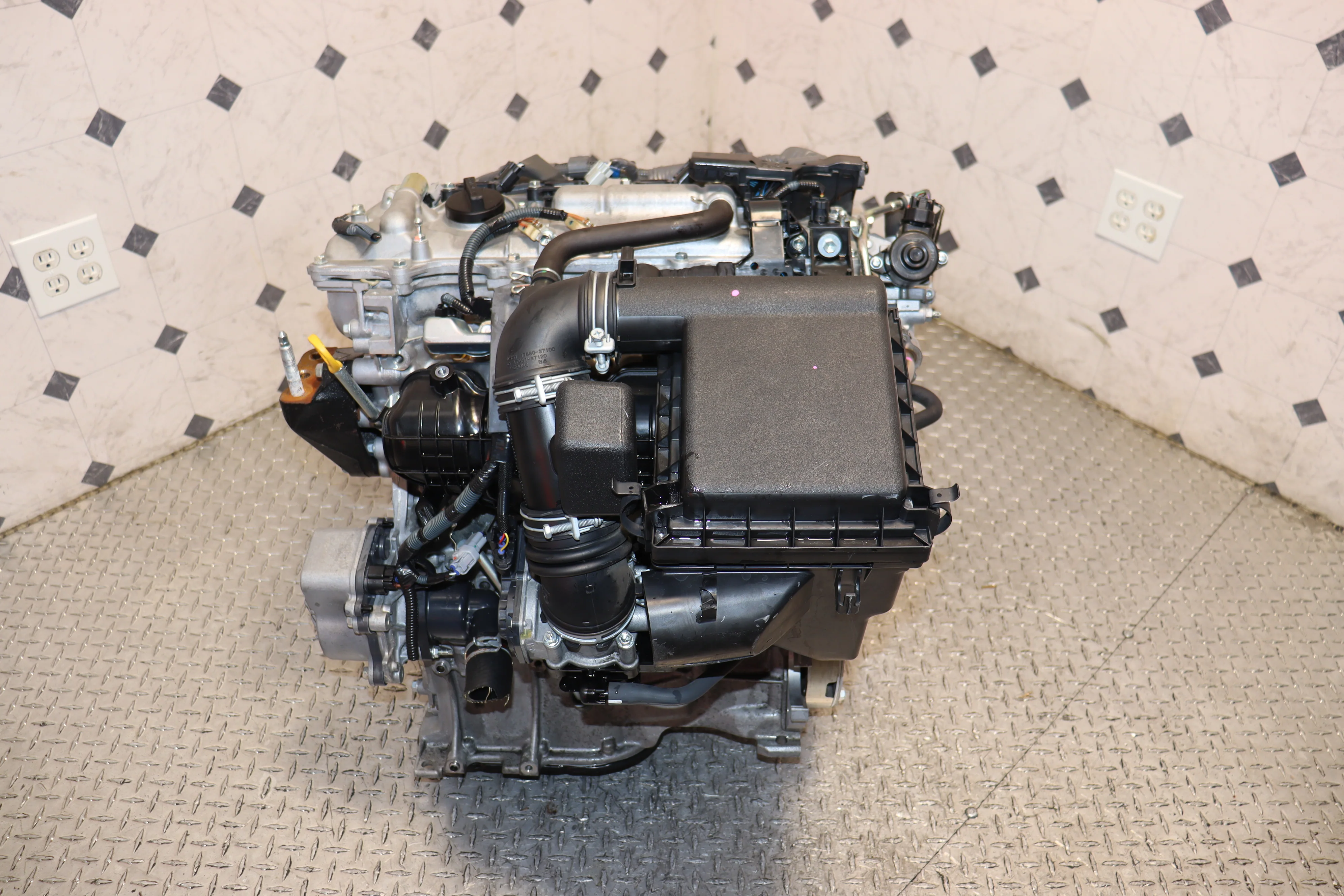 2010-2015 Toyota Prius 2ZR-FXE JDM Engine | 1.8L DOHC Hybrid Motor (3rd Gen Prius) - Image 3