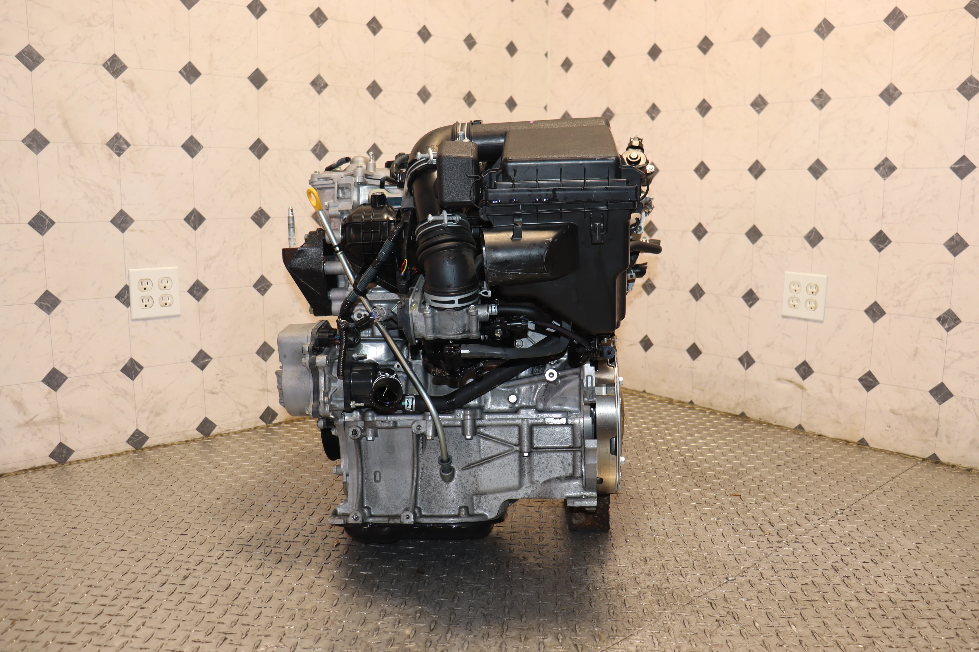 2010-2015 Toyota Prius 2ZR-FXE JDM Engine | 1.8L DOHC Hybrid Motor (3rd Gen Prius) - Image 4