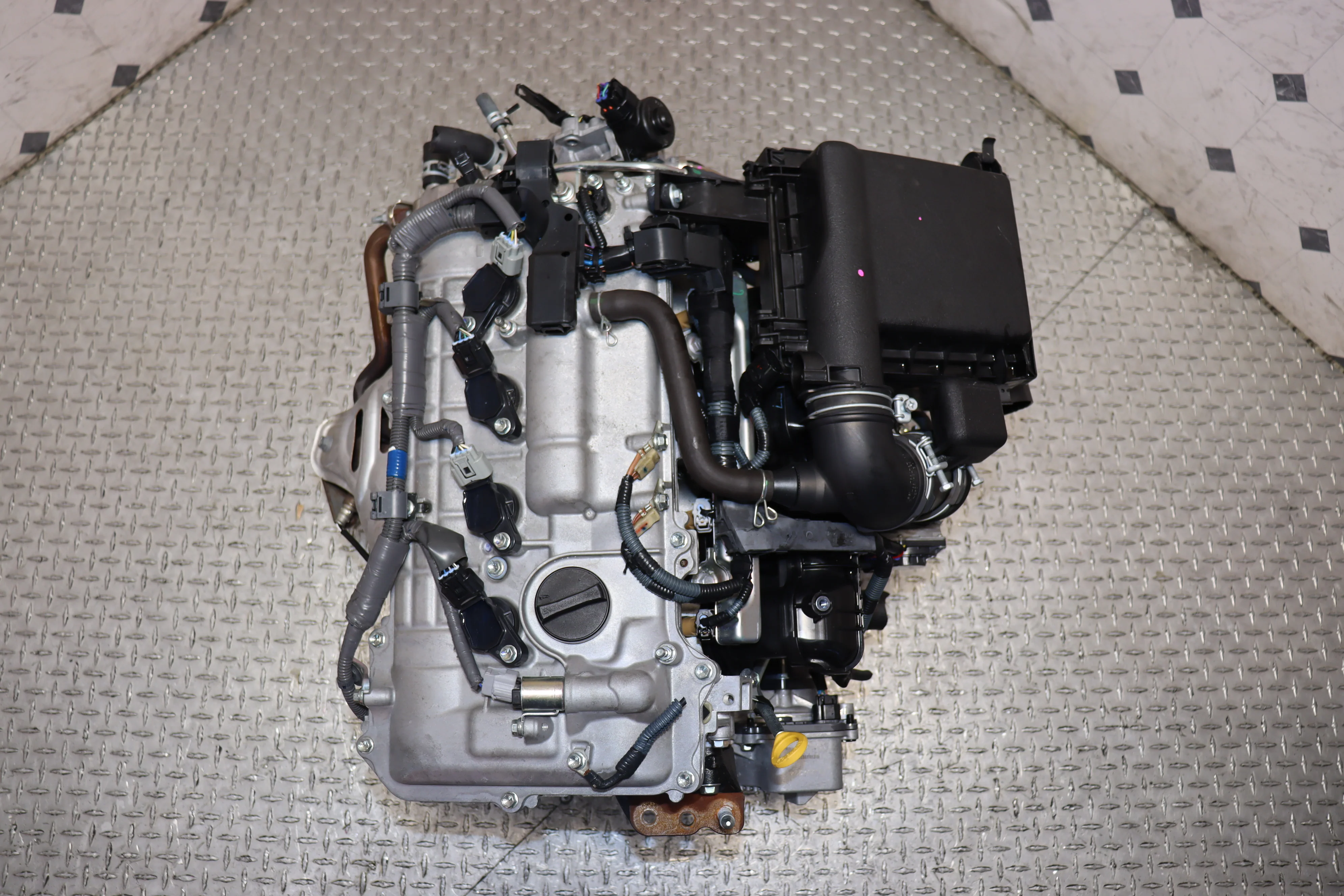 2010-2015 Toyota Prius 2ZR-FXE JDM Engine | 1.8L DOHC Hybrid Motor (3rd Gen Prius) - Image 5