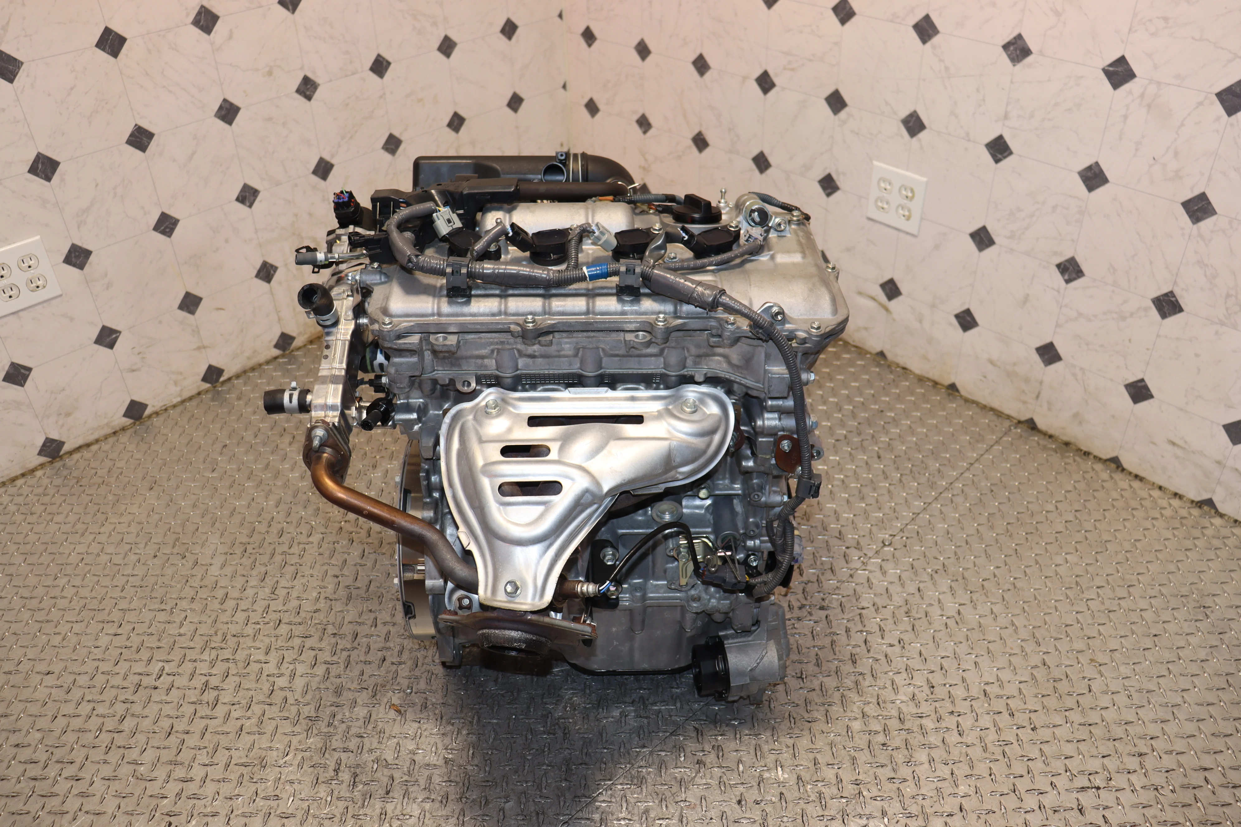 2010-2015 Toyota Prius 2ZR-FXE JDM Engine | 1.8L DOHC Hybrid Motor (3rd Gen Prius) - Image 7