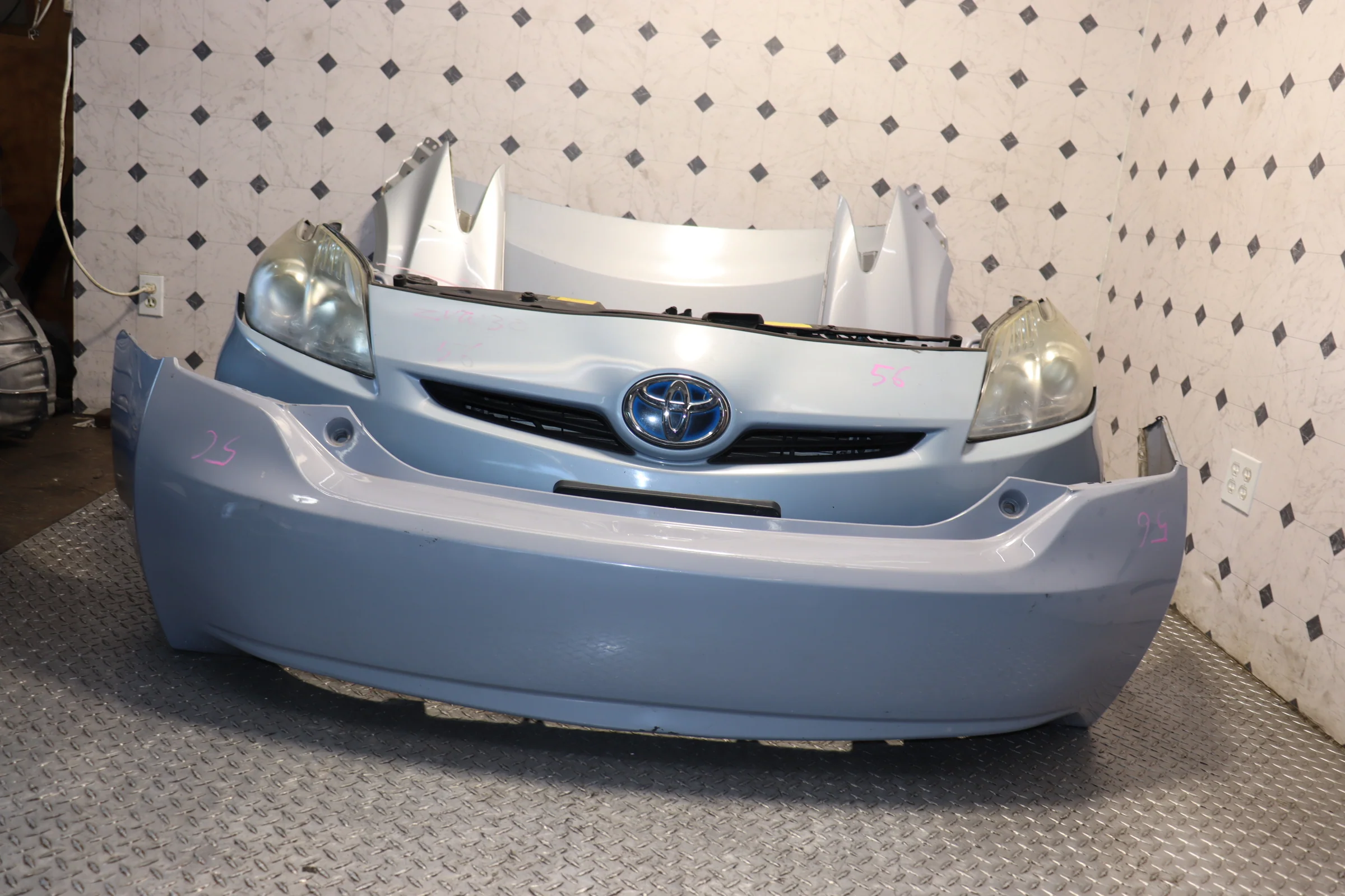 JDM 10-15 TOYOTA PRIUS HYBRID NOSECUT REPLACEMENT W/HOOD & FENDERS (Blue) - Image 6