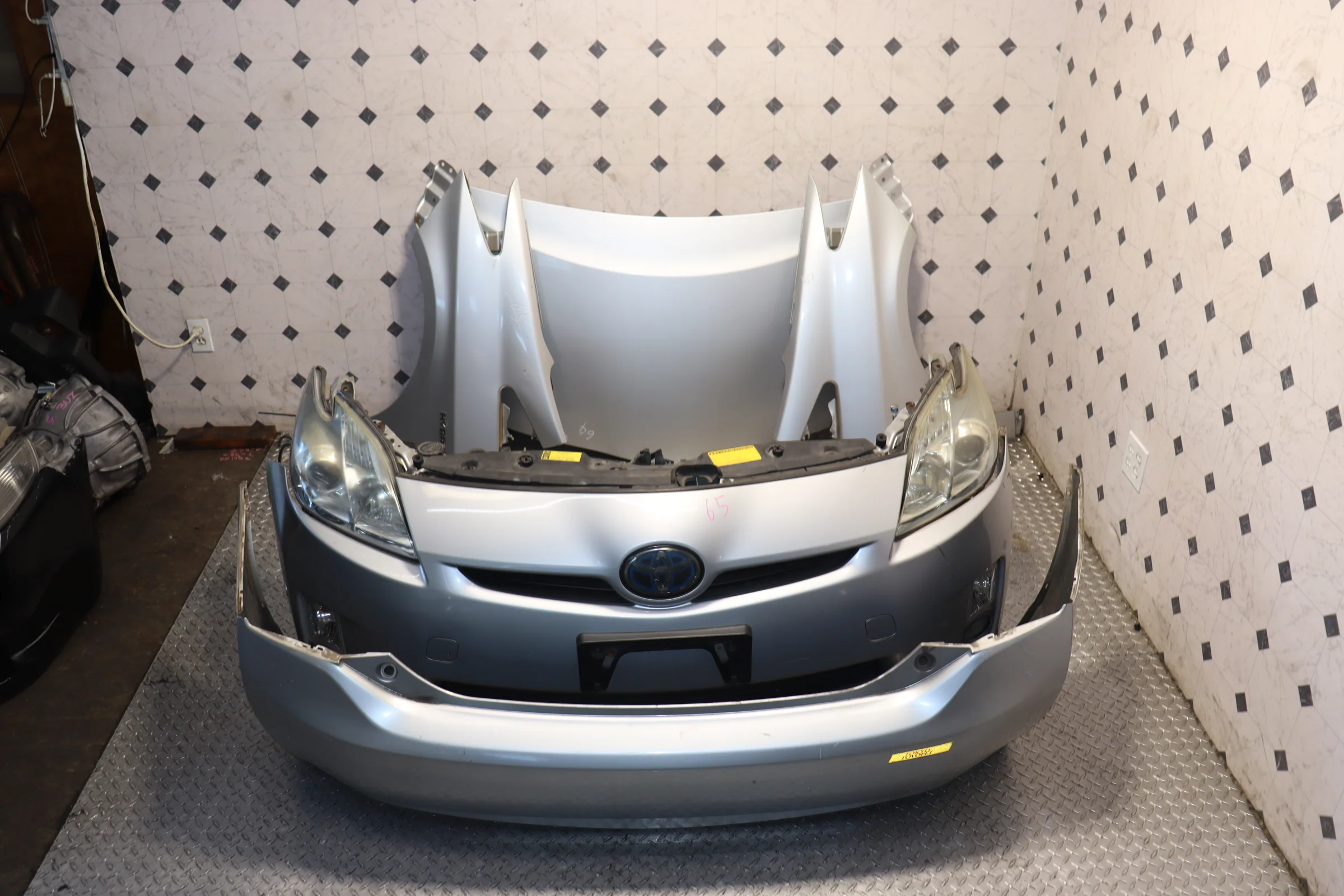 JDM 10-15 TOYOTA PRIUS HYBRID NOSECUT REPLACEMENT W/HOOD & FENDERS (Blue) - Image 9