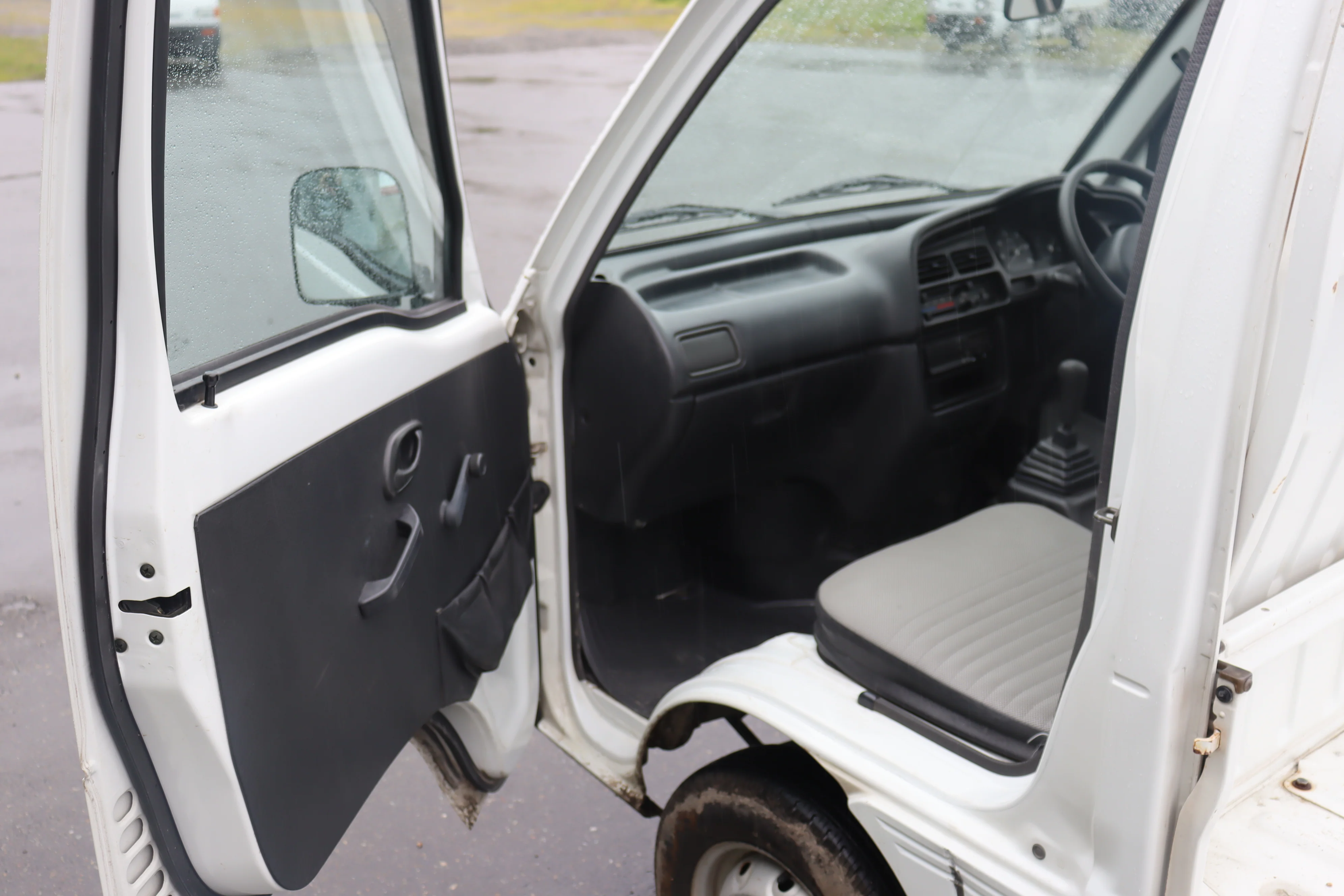 JDM 1996 SUZUKI CARRY KEI TRUCK V-DD51T 4WD LOW MILES - Image 10