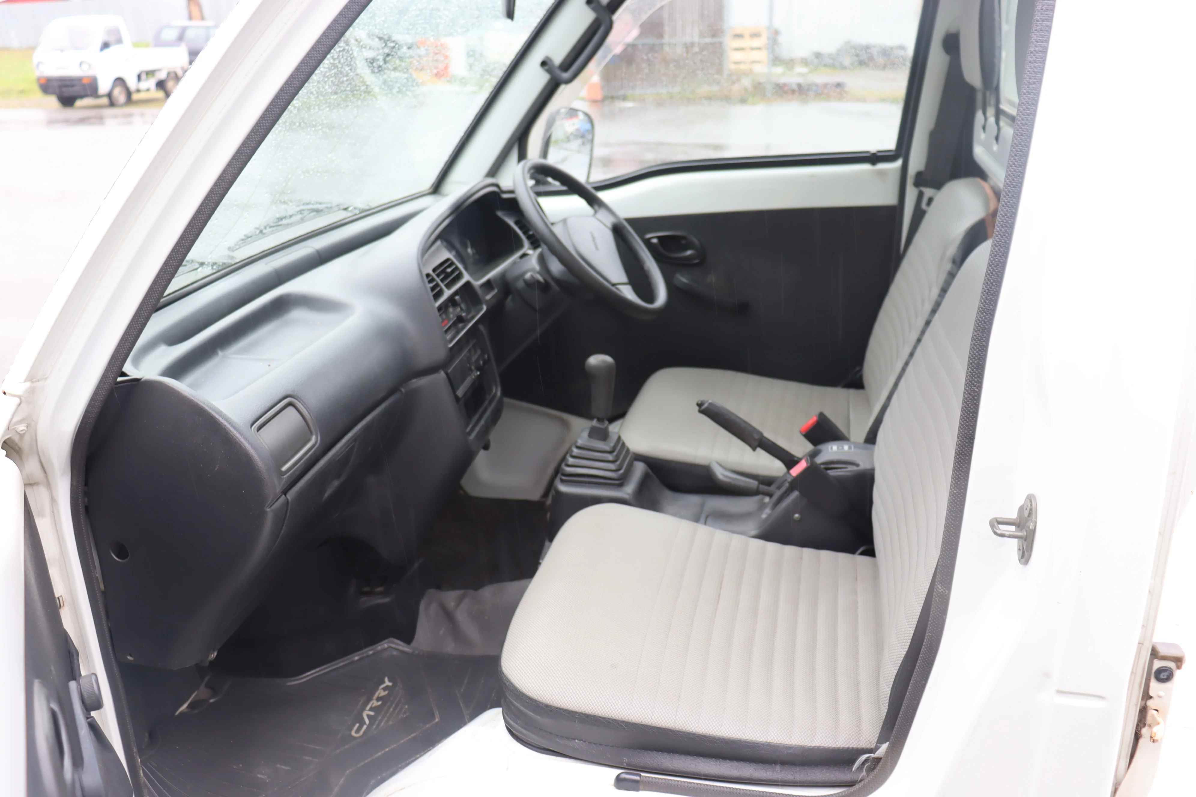 JDM 1996 SUZUKI CARRY KEI TRUCK V-DD51T 4WD LOW MILES - Image 11