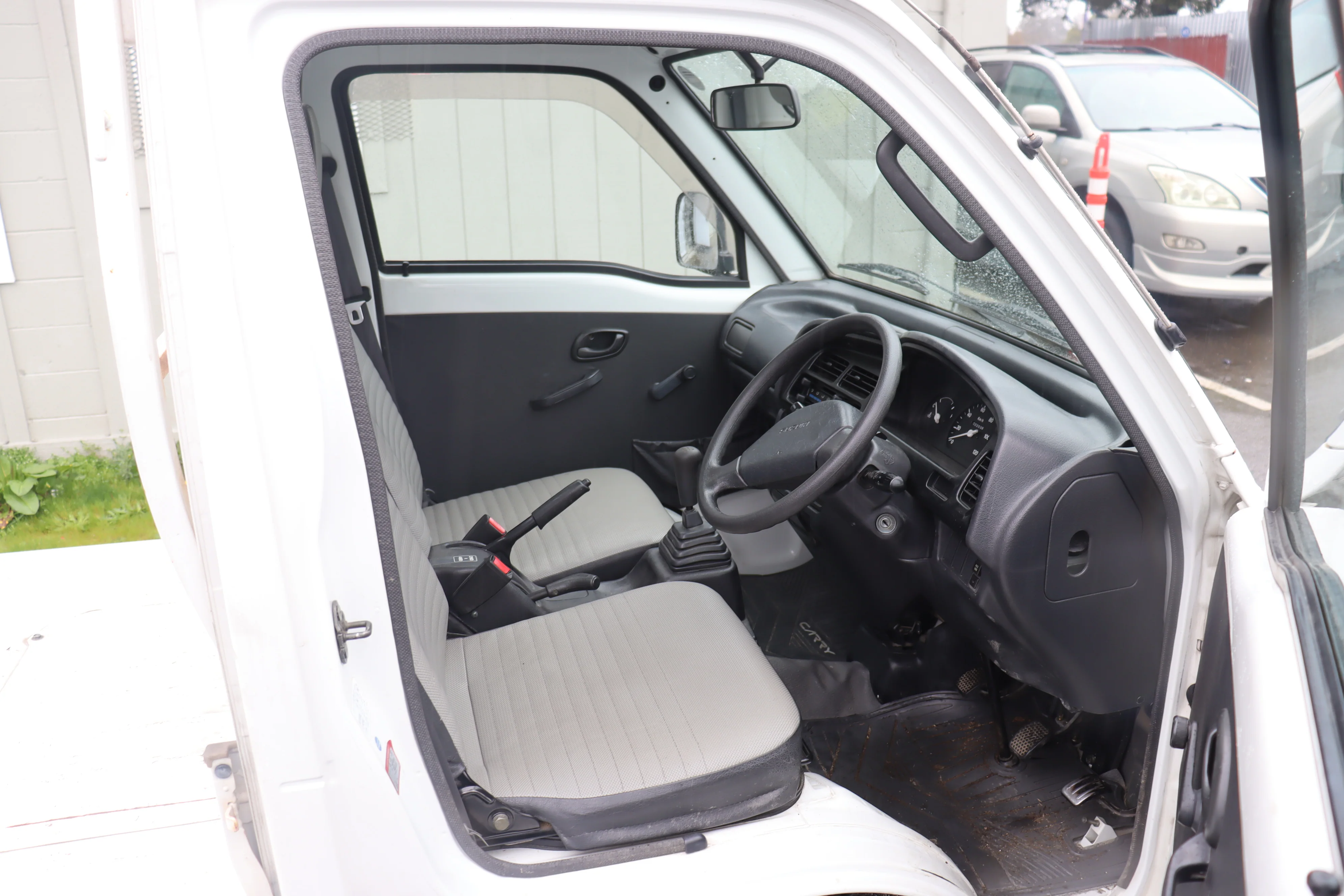 JDM 1996 SUZUKI CARRY KEI TRUCK V-DD51T 4WD LOW MILES - Image 13