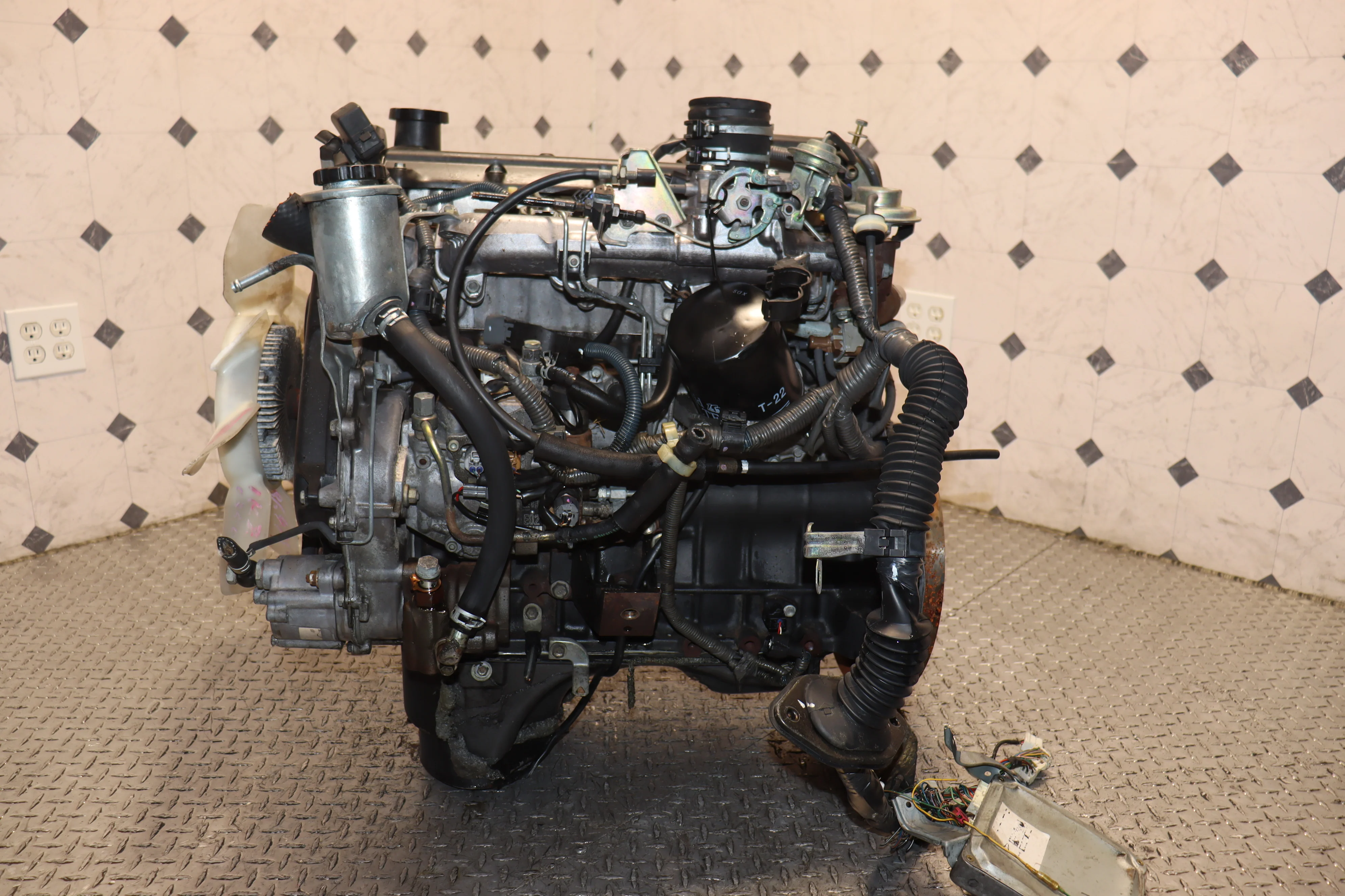 JDM 1KZ-TE 96-97-98-99-00-01-02 4RUNNER HILUX SURF 3.0L TURBO DIESEL ENGINE MOTOR - Image 4