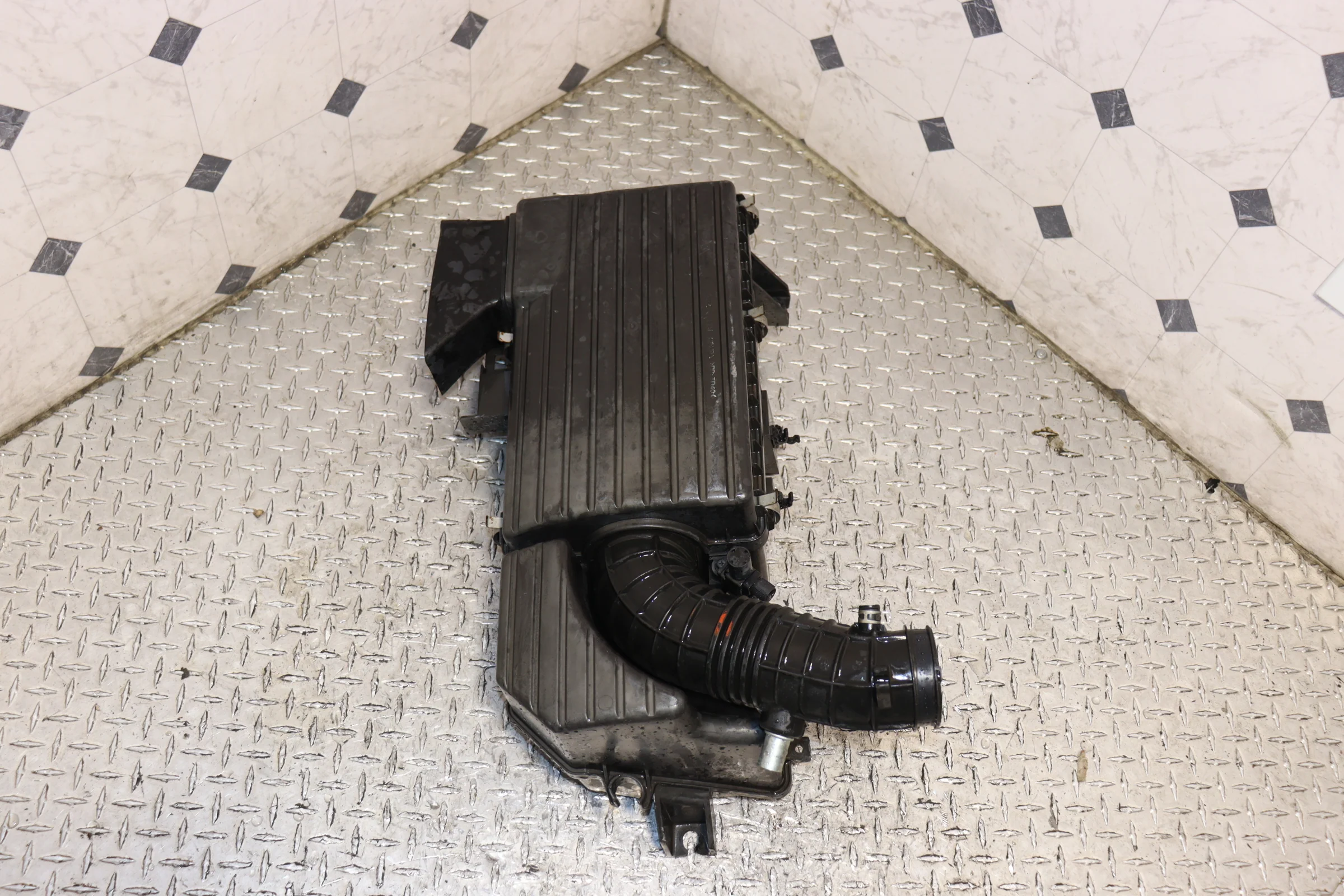 JDM 2000 2001 2002 2003 HONDA S2000 AP1 AIR INTAKE FILTER BOX - Image 4