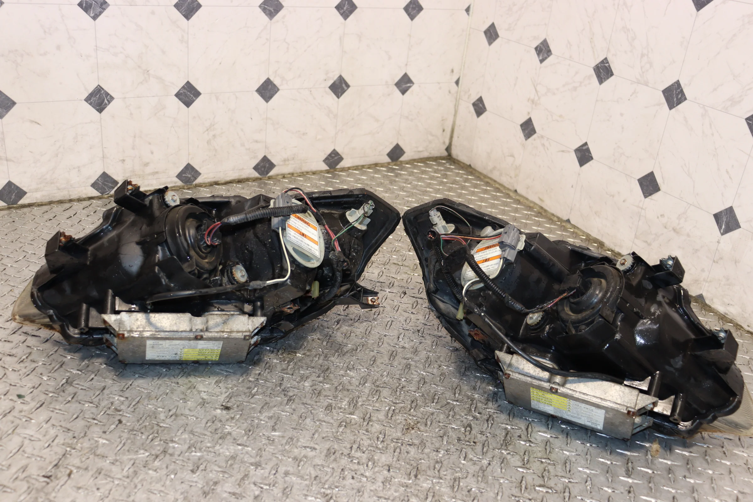 JDM 2000 2001 2002 2003 HONDA S2000 AP1 DRIVER LEFT AND PASSENGER RIGHT SIDE HID HEADLIGHTS OEM - Image 6