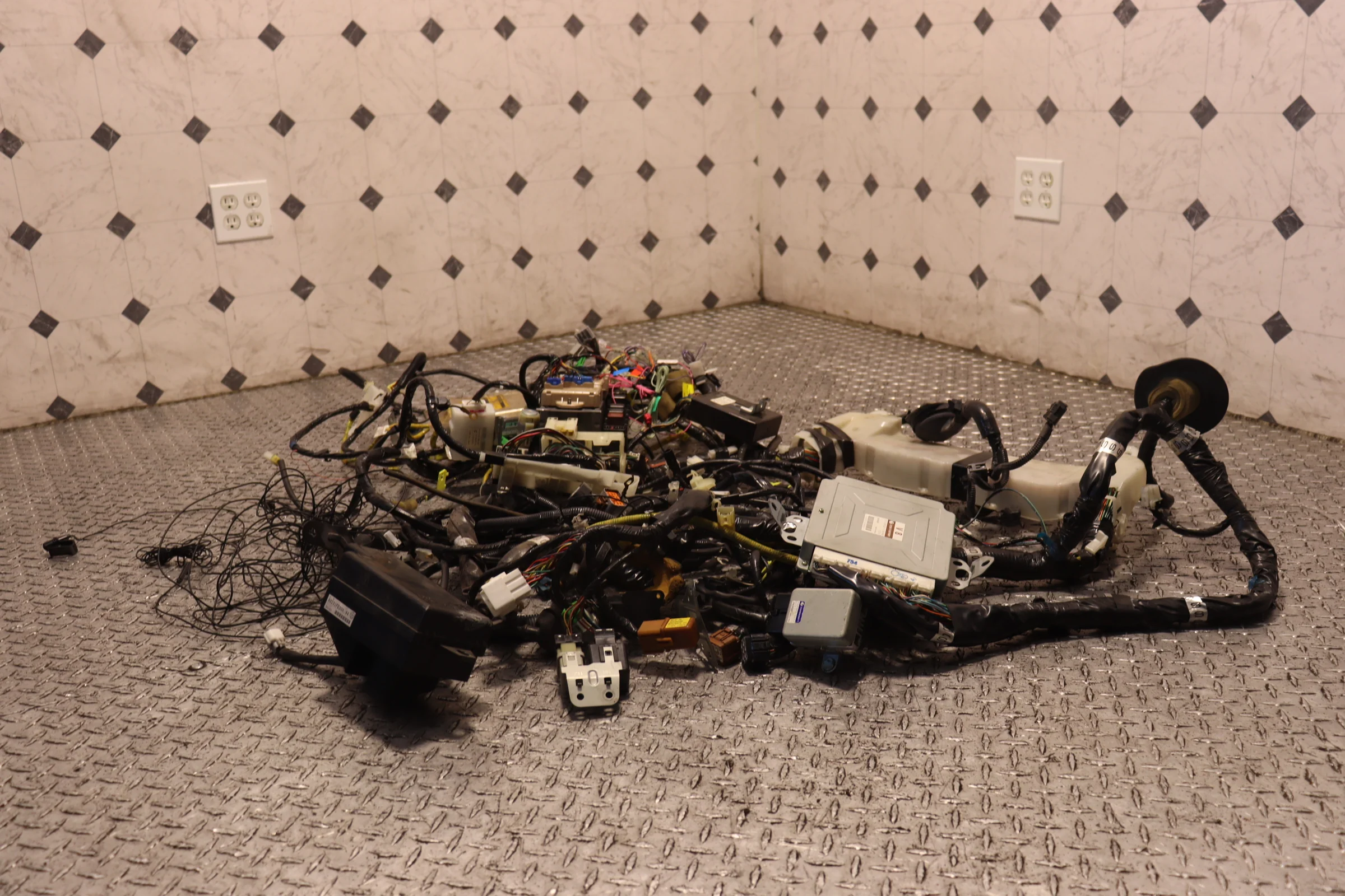 JDM 2002-2007 SUBARU IMPREZA WRX STI ENGINE V7 J207 COMPLETE WIRING HARNESS & ECU - Image 4