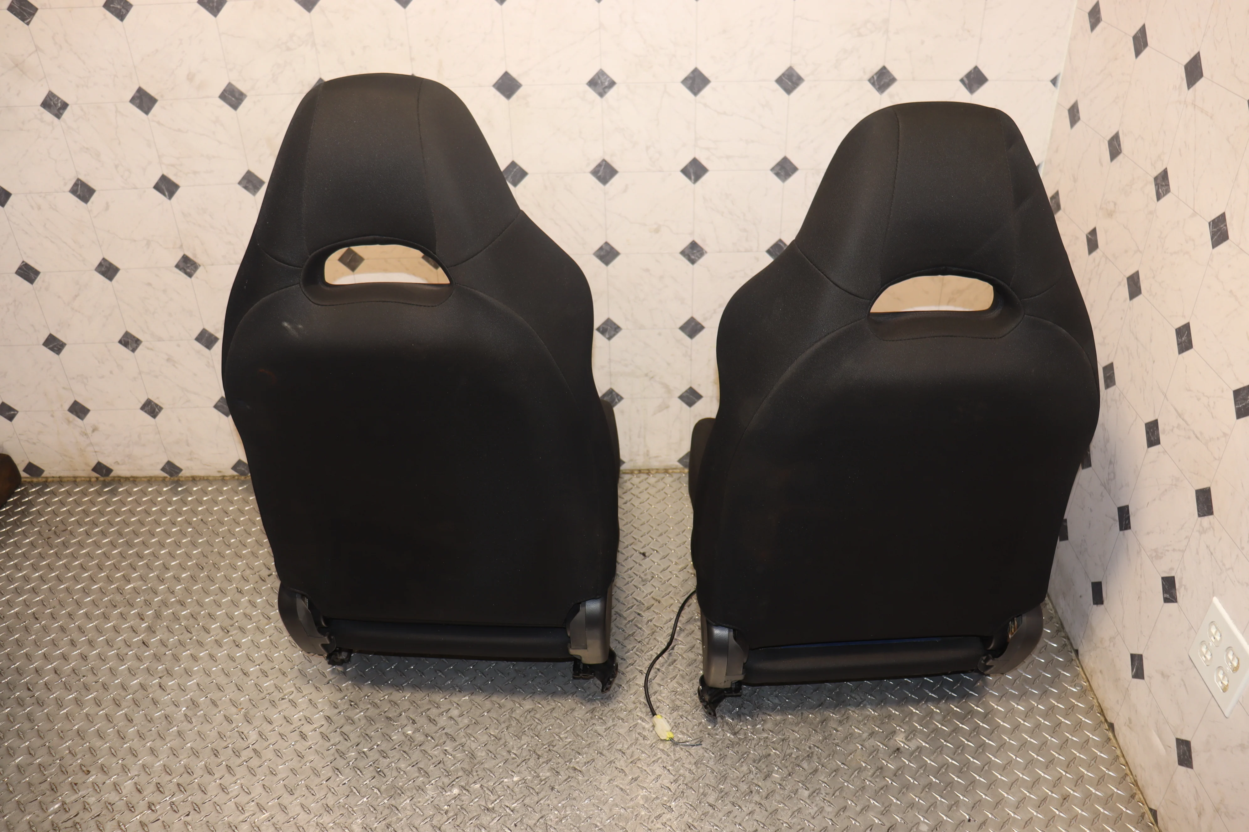 JDM 2002 - 2007 SUBARU IMPREZA WRX STI GDB COMPLETE BLUE FRONT AND REAR SEATS - Image 13