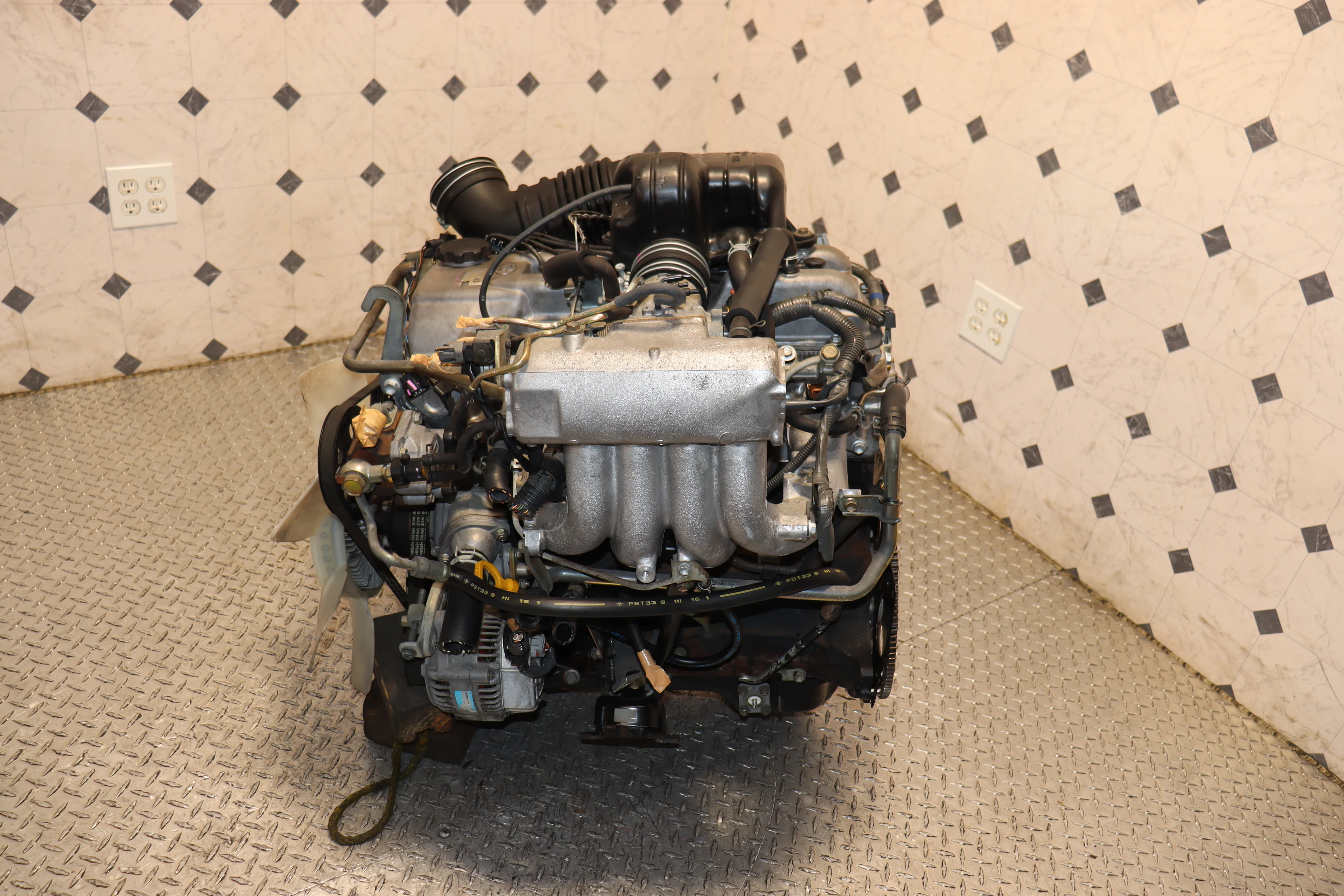 JDM 3RZ-FE 1995 1996 TOYOTA TACOMA 4RUNNER T100 2.7L DISTRIBUTOR TYPE ENGINE - Image 10