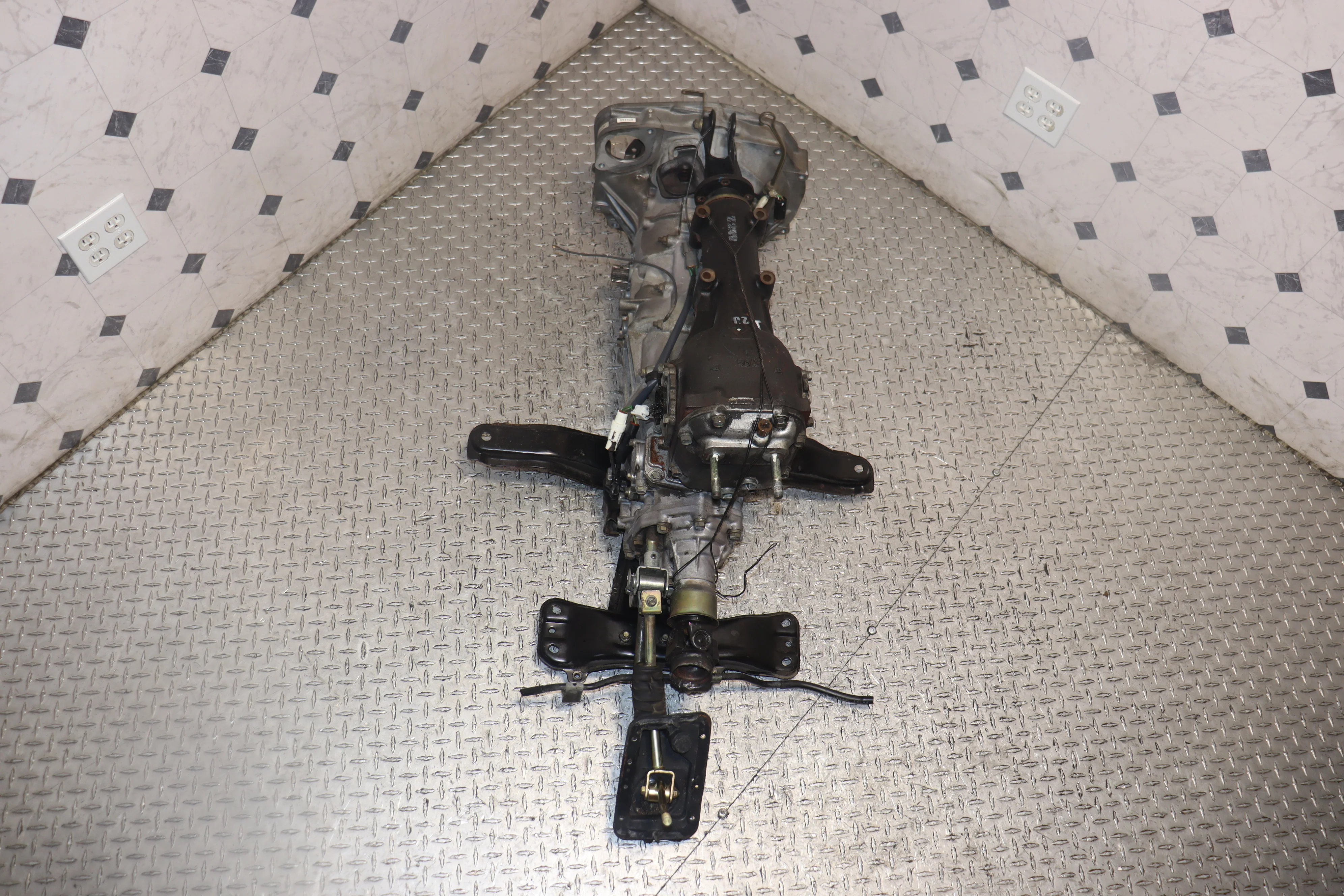 JDM 99-02 SUBARU IMPREZA WRX GC8 STI VERSION V TYPE-RA LIMITED EJ207& SPD MANUAL TRANSMISSION W/DIFF - Image 12