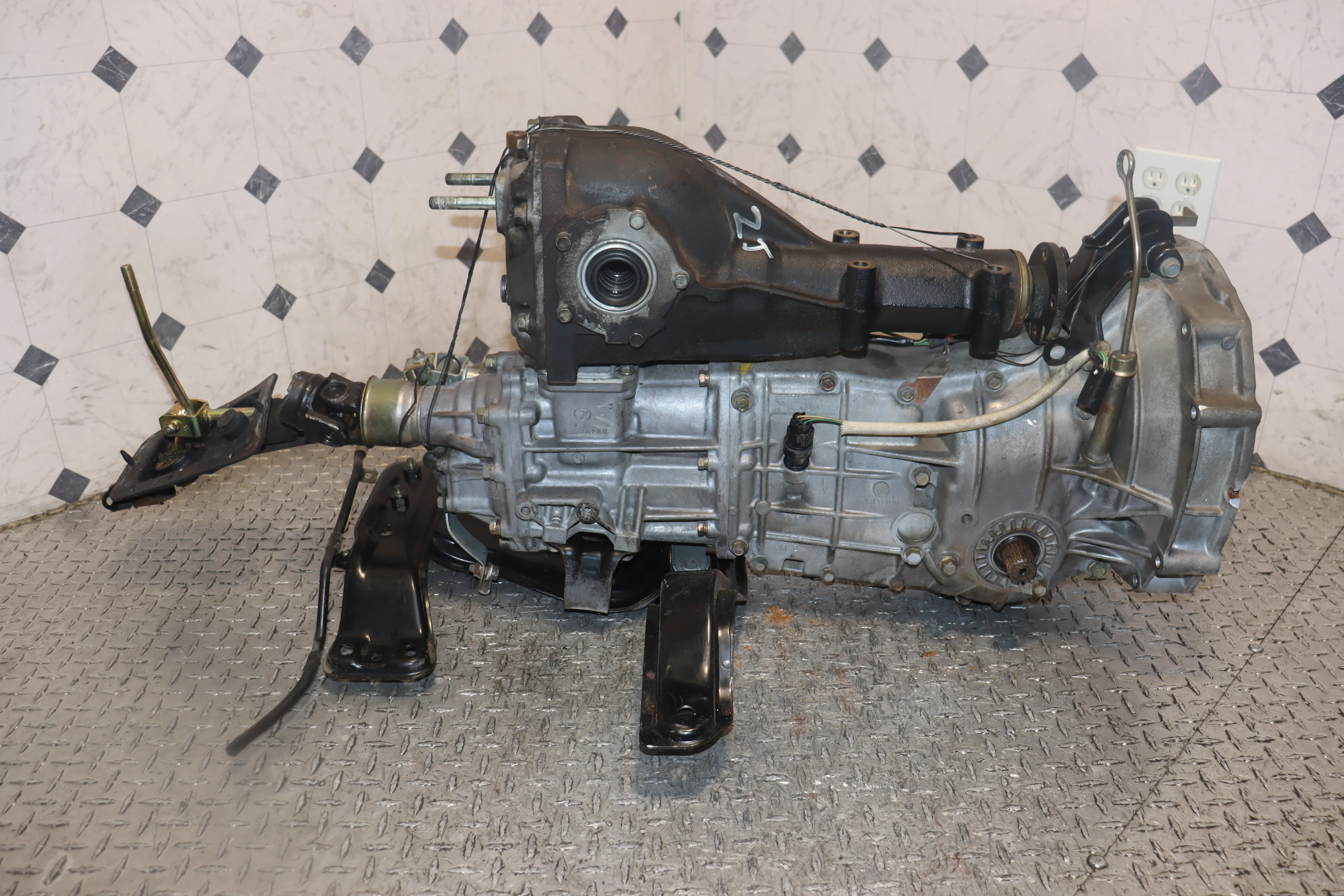 JDM 99-02 SUBARU IMPREZA WRX GC8 STI VERSION V TYPE-RA LIMITED EJ207& SPD MANUAL TRANSMISSION W/DIFF - Image 7