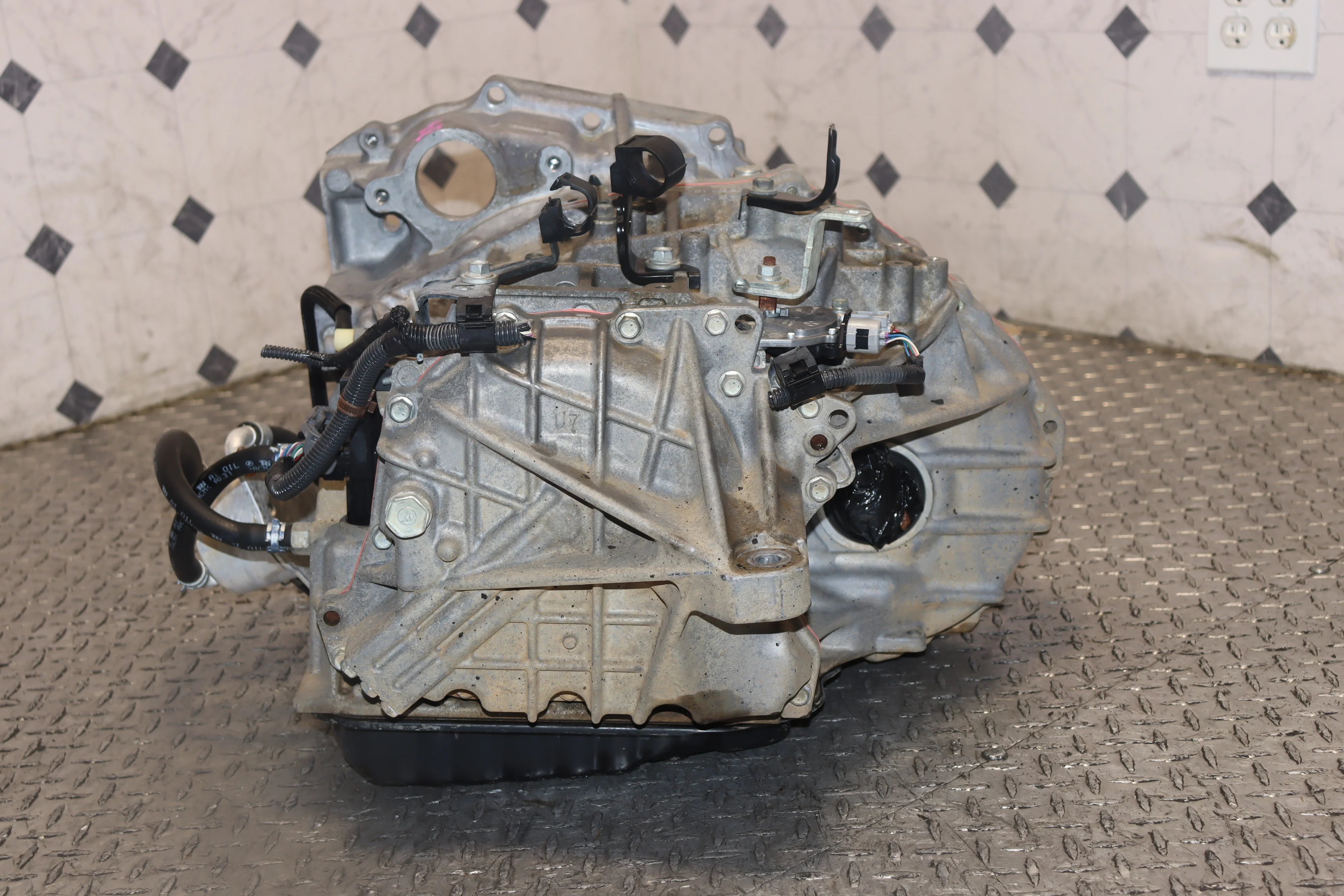 JDM 2AR-FE Auto Transmission 2013–2018 RAV4 FWD 2.5L - Image 4